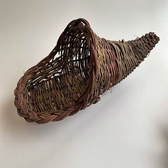 CORNUCOPIA BASKET FALL DÉCOR DIY LIKE NEW - Picture 7 of 14